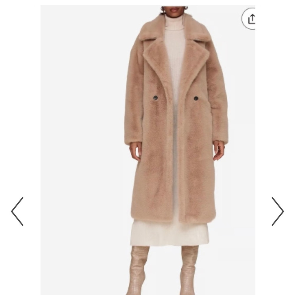 Avec Les Filles Luxurious Tan Faux Fur Coat NWT Size Large- Walker Coat